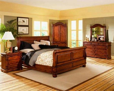 Không nên trồng những loại cây to, màu đậm và gốc xù xì, thô nhám