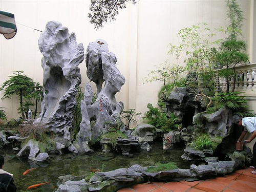 Hòn non bộ